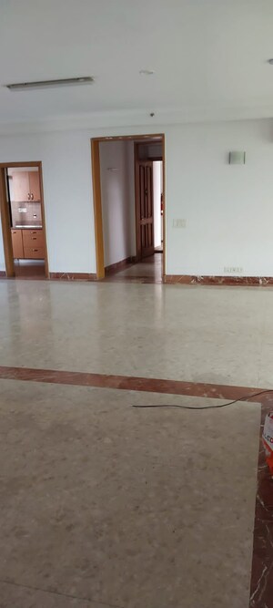 2 BHK Apartment For Sale in Jaypee Green Crescent Court, Jaypee Greens