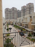 4 BHK + Pooja Room,Servant Room,Study Room 2450 Sq.Ft. Villa in Amrapali Dream Valley