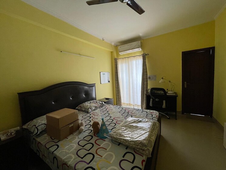 Bedroom, paramount-floraville 3.5 Bedroom 1685 Sq.Ft. Apartment In Sector 137 Noida 8811159