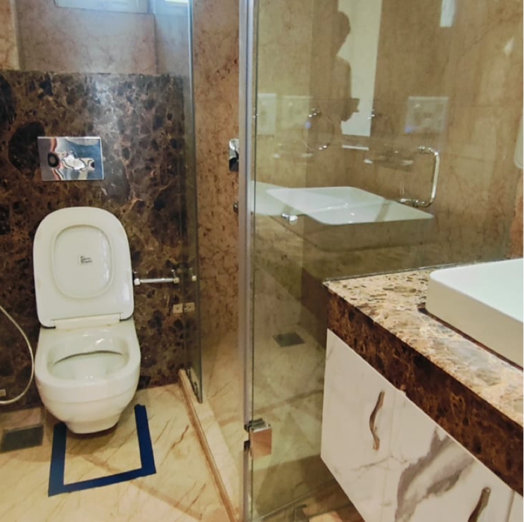 Bathroom, panchsheel enclave 4 Bedroom 2200 Sq.Ft. Builder Floor In Panchsheel Enclave Delhi 8811145