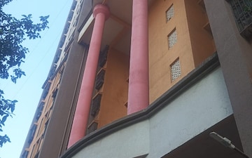 1 BHK Apartment For Sale in Morarji Mill Mhada, Kandivali East