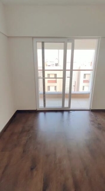 Room in 2 BHK Apartment at Anand Eastwoods, Viman Nagar – for Rent