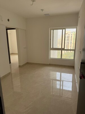 2 BHK Apartment For Sale in Goregaon East