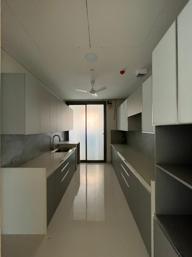 Kitchen, rustomjee-crown 4 Bedroom 2190 Sq.Ft. Apartment In Prabhadevi Mumbai 8811208