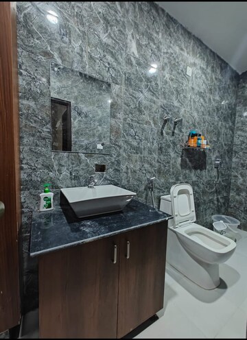 Bathroom in 1 BHK Builder Floor at Sushant Lok 3, Sector 57 – for Rent