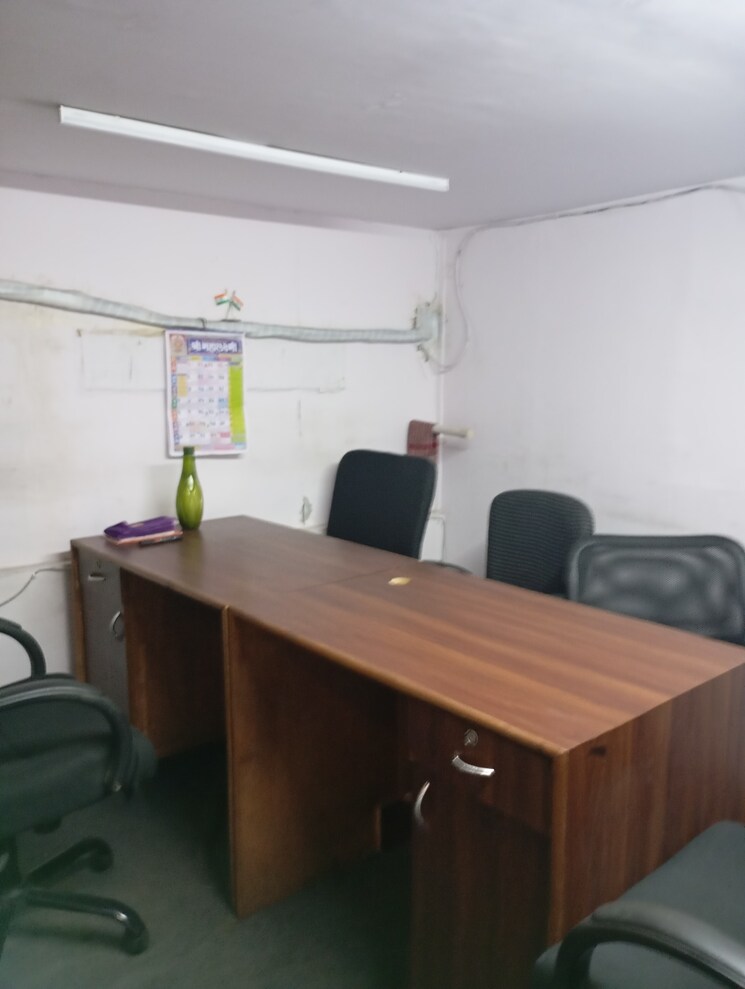Team Area, haware-fantasia Commercial Office Space 500 Sq.Ft. In Vashi Sector 28 Navi Mumbai 8811240