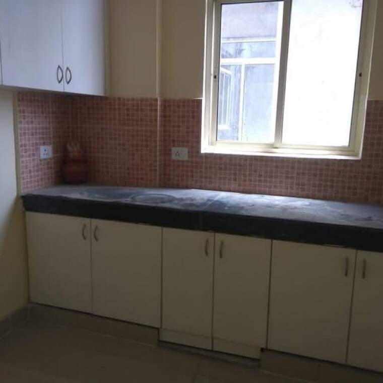 Kitchen, bptp-park-elite-floor-ii 4 Bedroom 350 Sq.Yd. Apartment In Sector 75 Faridabad 8811245