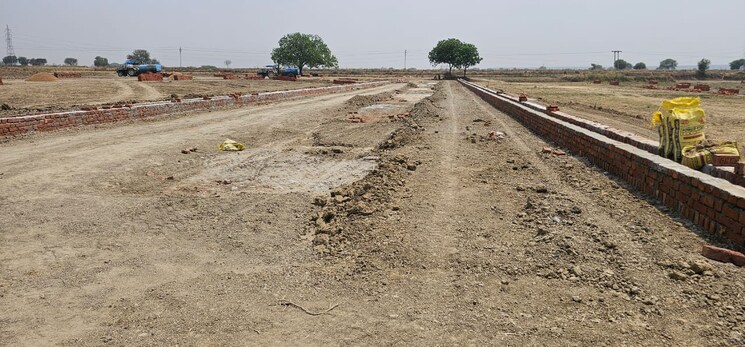 undefined, chunar  1000 Sq.Ft. Plot In Chunar Mirzapur 8811263