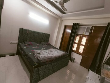 Bedroom in 3 BHK Builder Floor at Sector 51 – for Rent