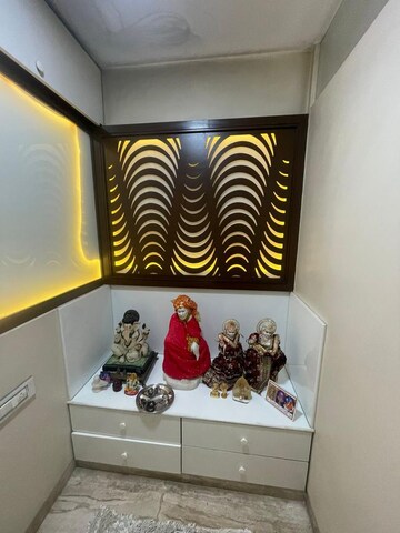 Furnished Amenities in 4 BHK Apartment at Sabari Ashville, Chembur – for Rent
