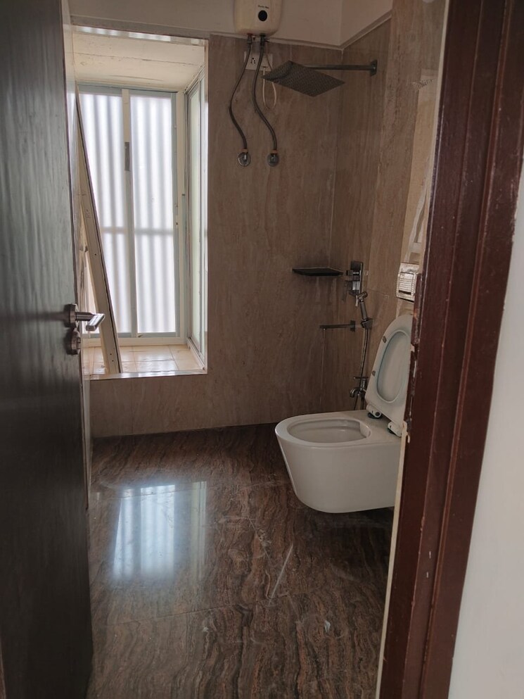 Bathroom, swastik-park 2 Bedroom 750 Sq.Ft. Apartment In Chembur Mumbai 8811320