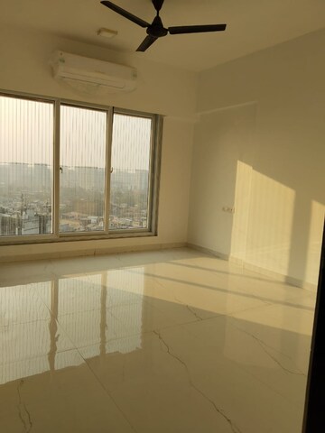 Master Bedroom in 2 BHK Apartment at Swastik Park, Chembur – for Rent