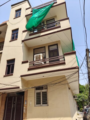 6 BHK Independent House For Sale in Sector 8