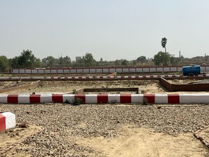  Plot – Exterior View View at Kanpur Road - for Sale