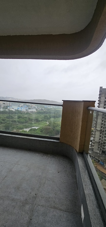 Swimming Pool in 2 BHK Apartment at Nanded City Sur, Nanded – for Rent