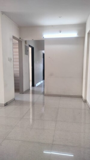 Building Lobby in 3 BHK Apartment at Jawahar Nagar CHS Goregaon, Goregaon West – for Sale