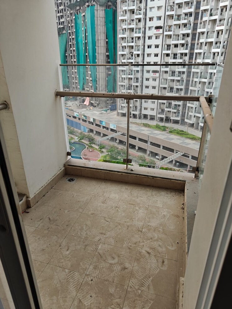 Balcony, puravankara-silversands 2 Bedroom 703 Sq.Ft. Apartment In Mundhwa Pune 8811317