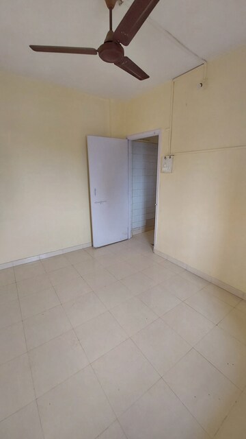 Room in 1 BHK Apartment at Ganesh Nagar – for Rent