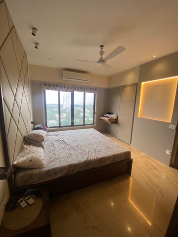Bedroom in 3 BHK Apartment at Radha Kunj, Santacruz West – for Rent