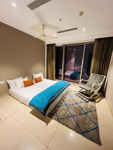 Bedroom in 4 BHK Builder Floor at DLF The Summit, Dlf Phase V – for Rent