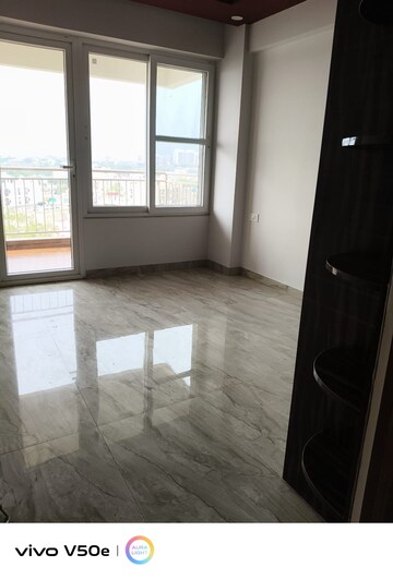 Room in 3 BHK Apartment at Ram Shanti Apartment, Sector 52 – for Rent