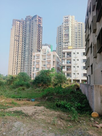  Plot For Sale in New Town
