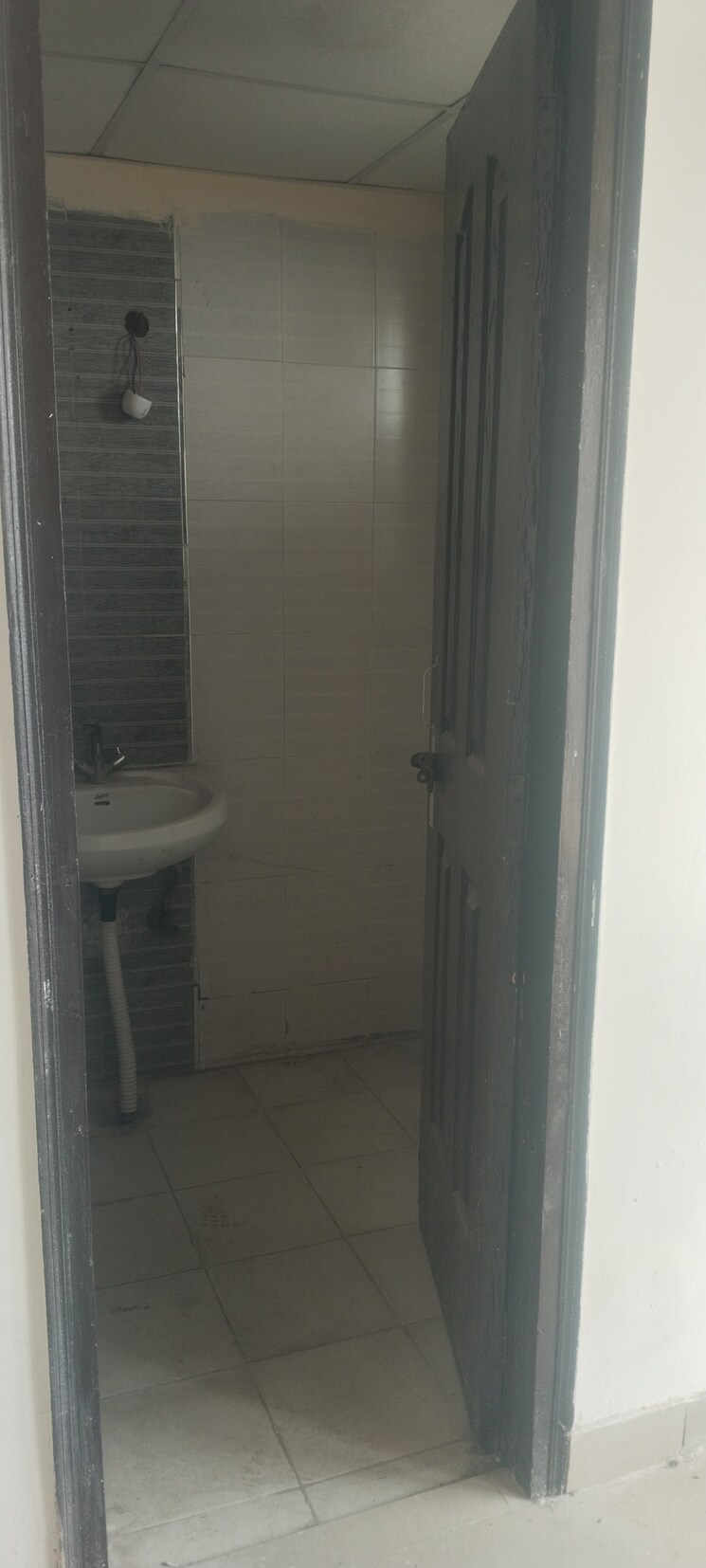 Bathroom, jaipuria-apartment 2 Bedroom 1320 Sq.Ft. Apartment In Dundahera Ghaziabad 8811398