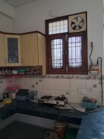 Kitchen in 3 BHK Villa at Sector 41 – for Rent