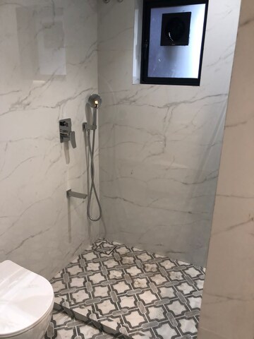 Master Bedroom in 3 BHK Apartment at Riddhi Garden, Malad East – for Sale