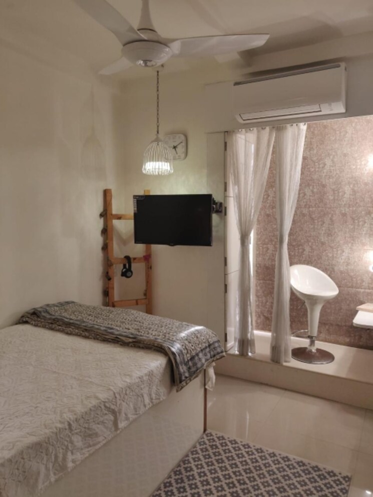 Living Room, imperial-heights-phase-2 2 Bedroom 900 Sq.Ft. Apartment In Goregaon West Mumbai 8811410