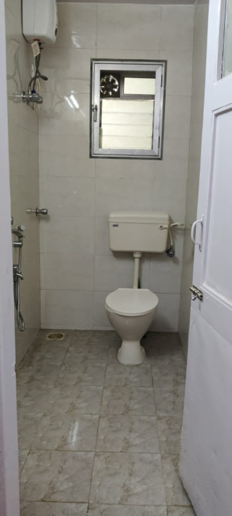 Bathroom, imperial-heights-phase-2 2 Bedroom 900 Sq.Ft. Apartment In Goregaon West Mumbai 8811410