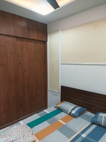 Room in 3 BHK Apartment at Bollywood Esencia, Ghazipur – for Rent