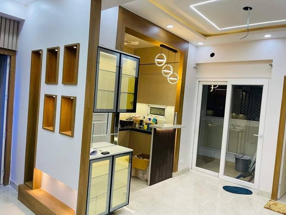 4 BHK + Extra Room Apartment For Rent in Prateek Edifice