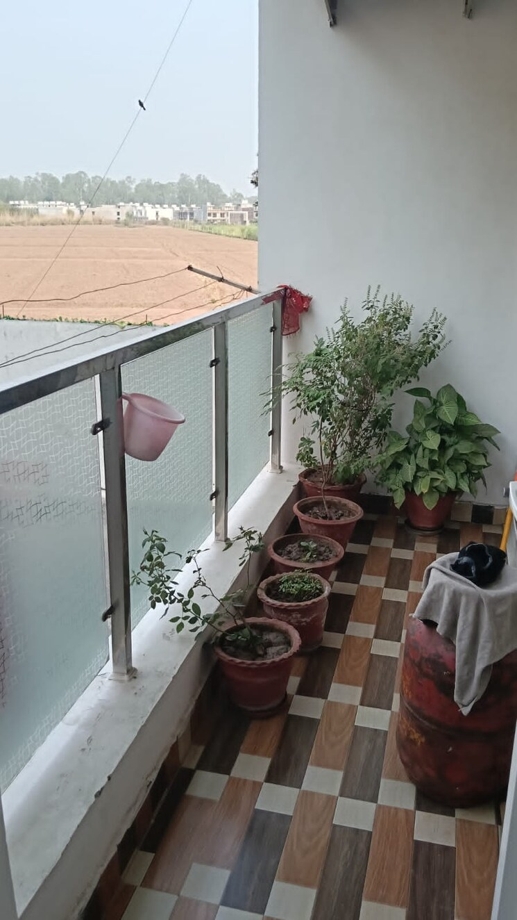 Balcony, dhakoli 3 Bedroom 1250 Sq.Ft. Builder Floor In Dhakoli Zirakpur 8811454