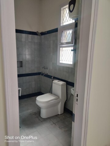 Bathroom in 3 BHK Villa at Sector 43 – for Rent