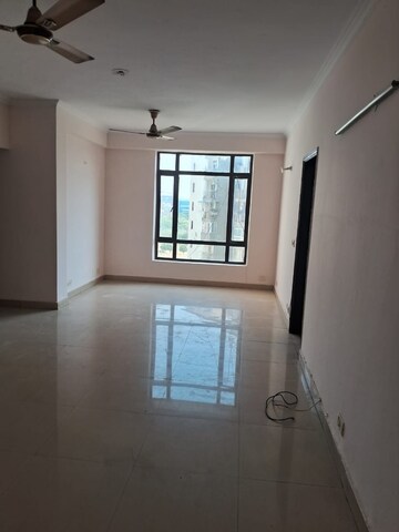 Room in 3 BHK Apartment at Mapsko Krishna Apra Gardens, Vaibhav Khand – for Sale