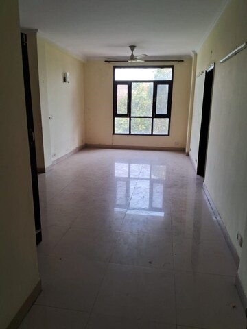 Room in 3 BHK Apartment at Mapsko Krishna Apra Gardens, Vaibhav Khand – for Sale