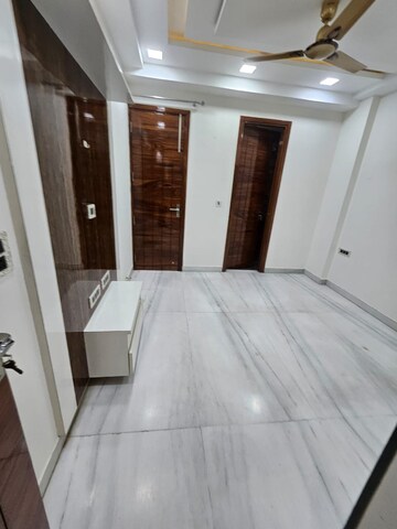 Bedroom in 3 BHK Builder Floor at Pitampura – for Rent