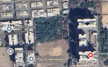 Plot For Sale in Tragad