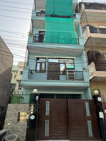 4 BHK Independent House For Sale in Sector 10a