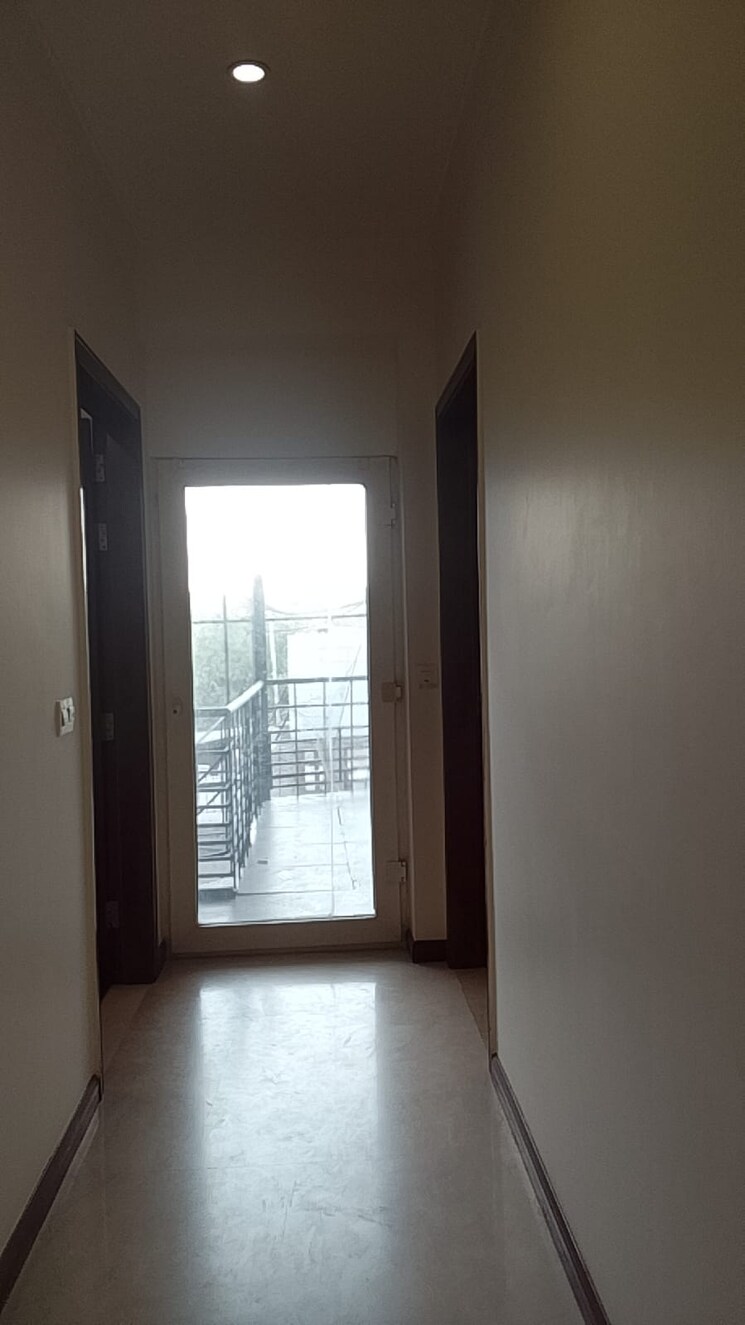 undefined, anand niketan 4 Bedroom 300 Sq.Yd. Builder Floor In Anand Niketan Delhi 8811518