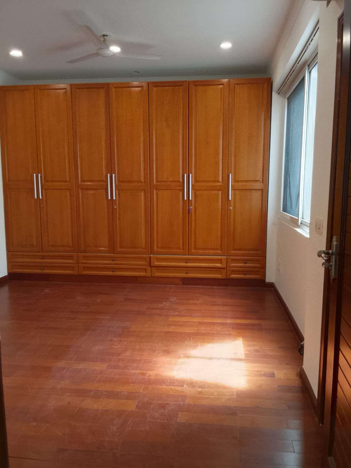 4 BHK + Servant Room Builder Floor For Rent in Anand Niketan