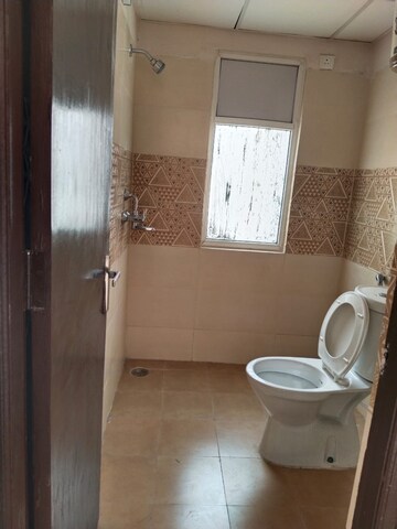 Bathroom in 3 BHK Apartment at Amrapali Golf Homes, Sector 4 Greater Noida – for Rent