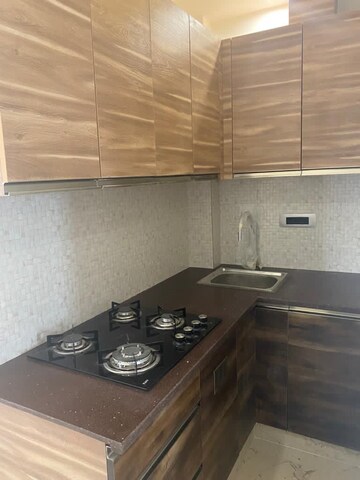 Kitchen in 1.5 BHK Builder Floor at Sector 57 – for Rent