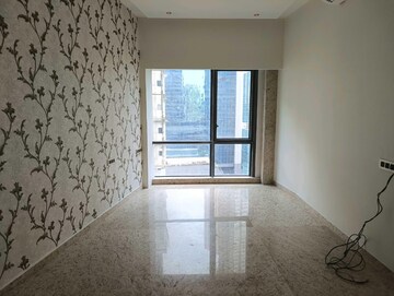 Room in 4 BHK Apartment at Lodha World View, Worli – for Rent