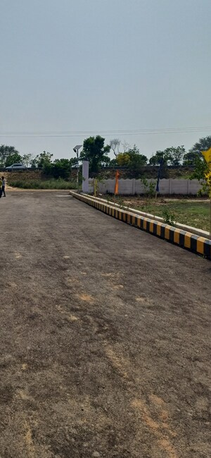  Plot For Sale in Jewar