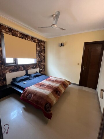 Living Room in 4 BHK Builder Floor at Paryavaran Complex – for Rent