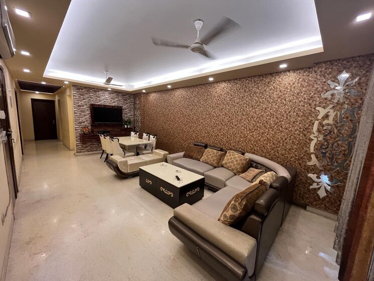 Living Room, paryavaran complex 4 Bedroom 1800 Sq.Ft. Builder Floor In Paryavaran Complex Delhi 8811565