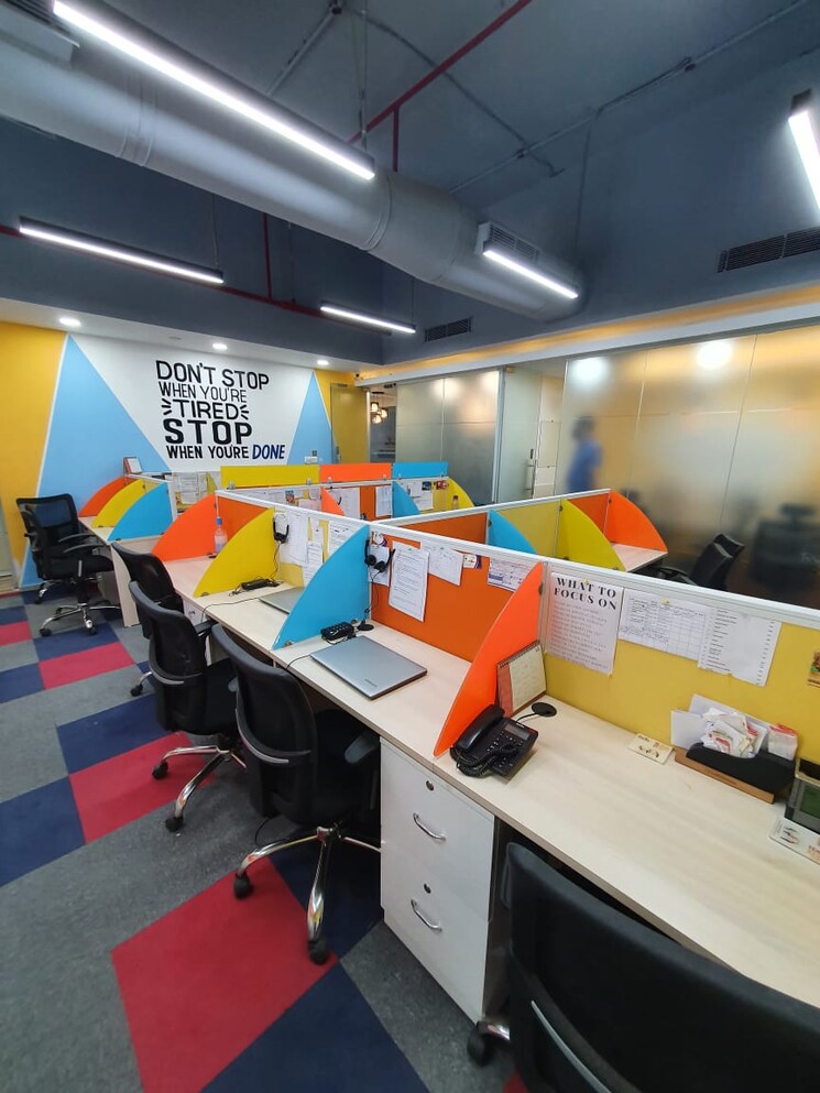 Team Area, beaver-the-corenthum Commercial Office Space 2550 Sq.Ft. In Sector 62 Noida 8811574