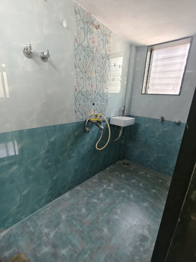 Kitchen, kamgar-nagar-chs-kurla-east 1 RK 282 Sq.Ft. Apartment In Kurla East Mumbai 8811577